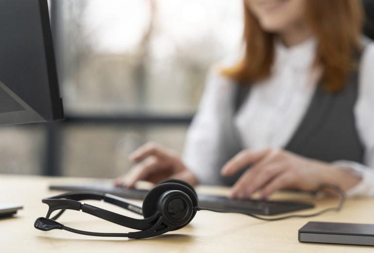 call_center.jpg
